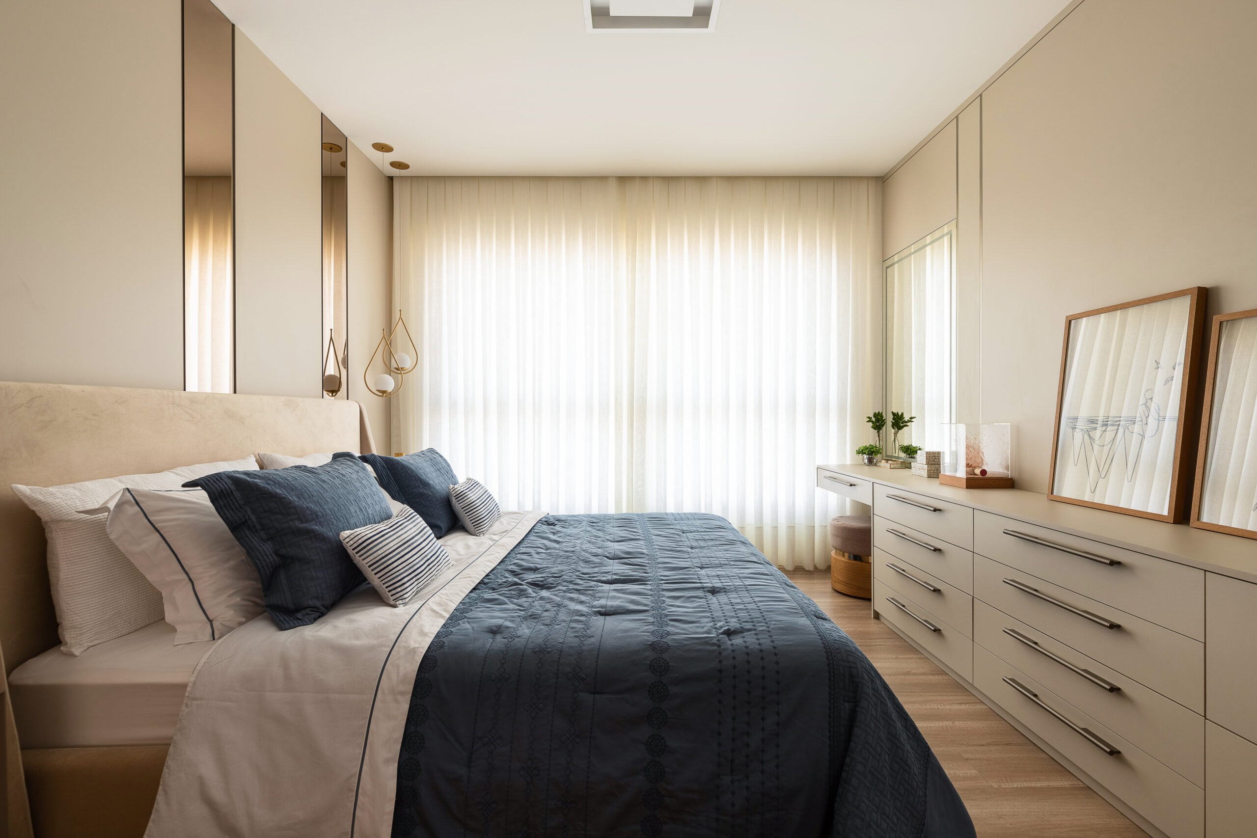 Bem Leve Design de Interiores | Deise e James | Quarto Casal - 003