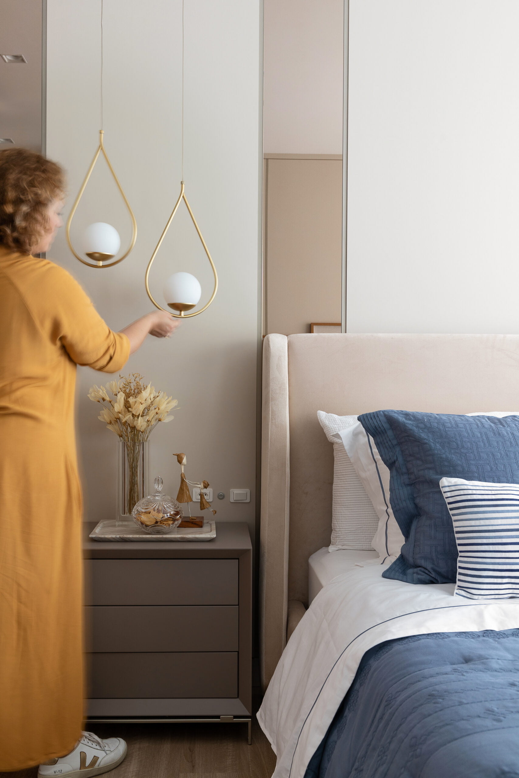 Bem Leve Design de Interiores | Deise e James | Quarto Casal - 009