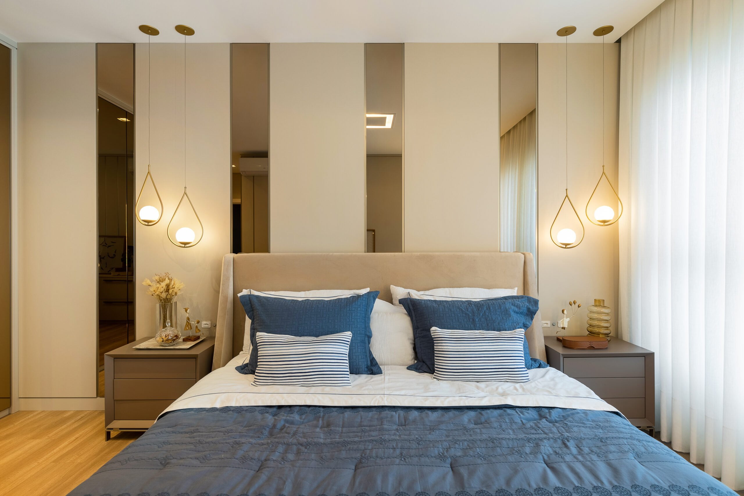 Bem Leve Design de Interiores | Deise e James | Quarto Casal - 013