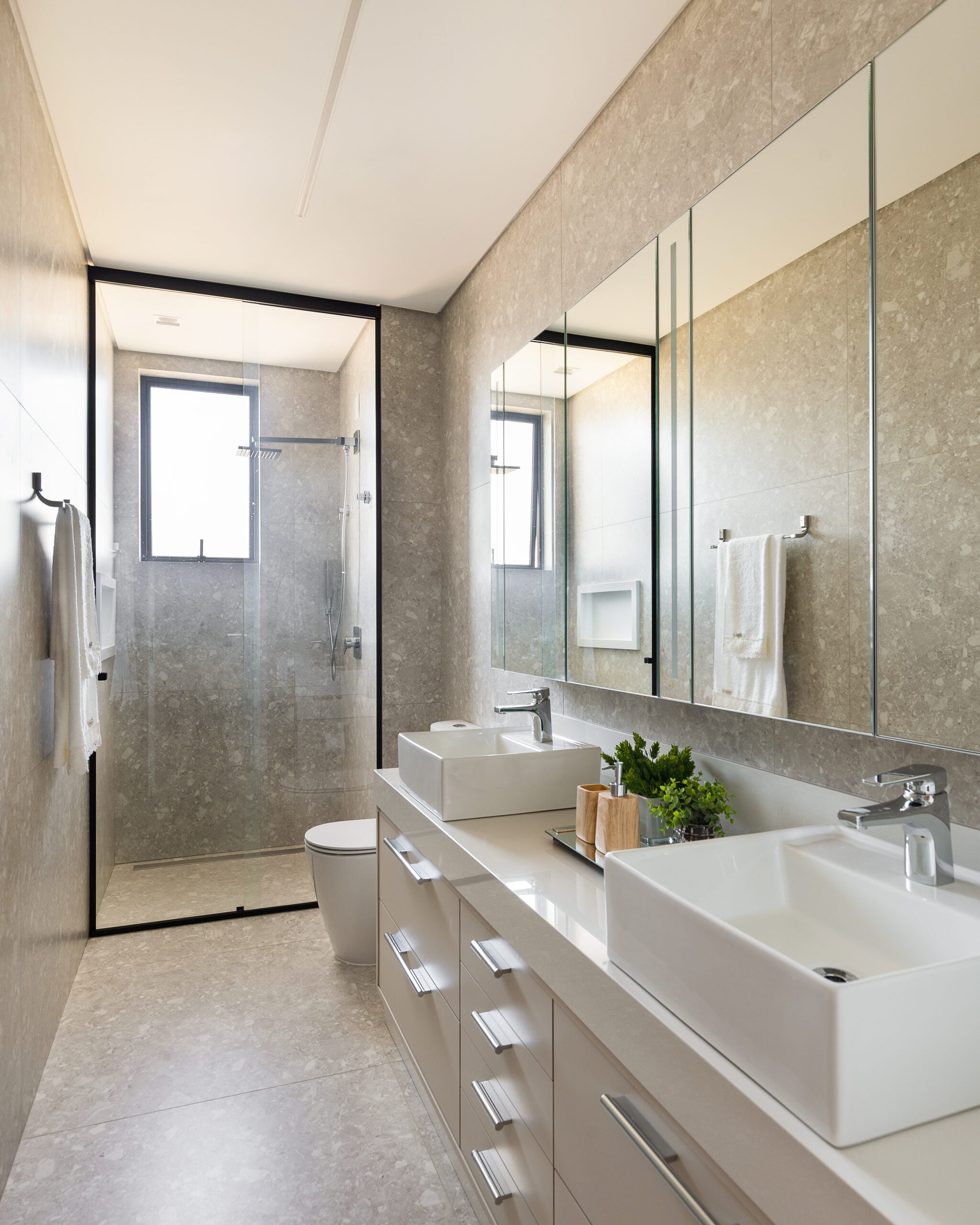 Bem Leve Design de Interiores | Deise e James | Banheiro - 002