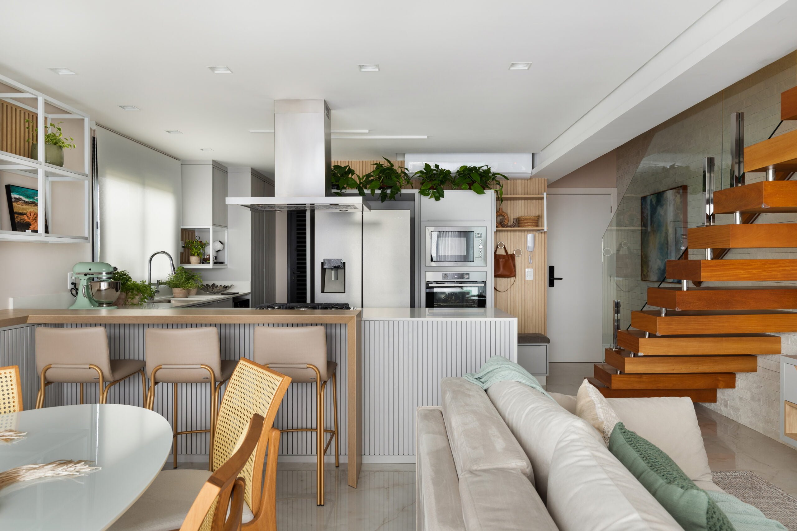 Bem Leve Design de Interiores | Marina e Caio | Sala Estar e Jantar - 010