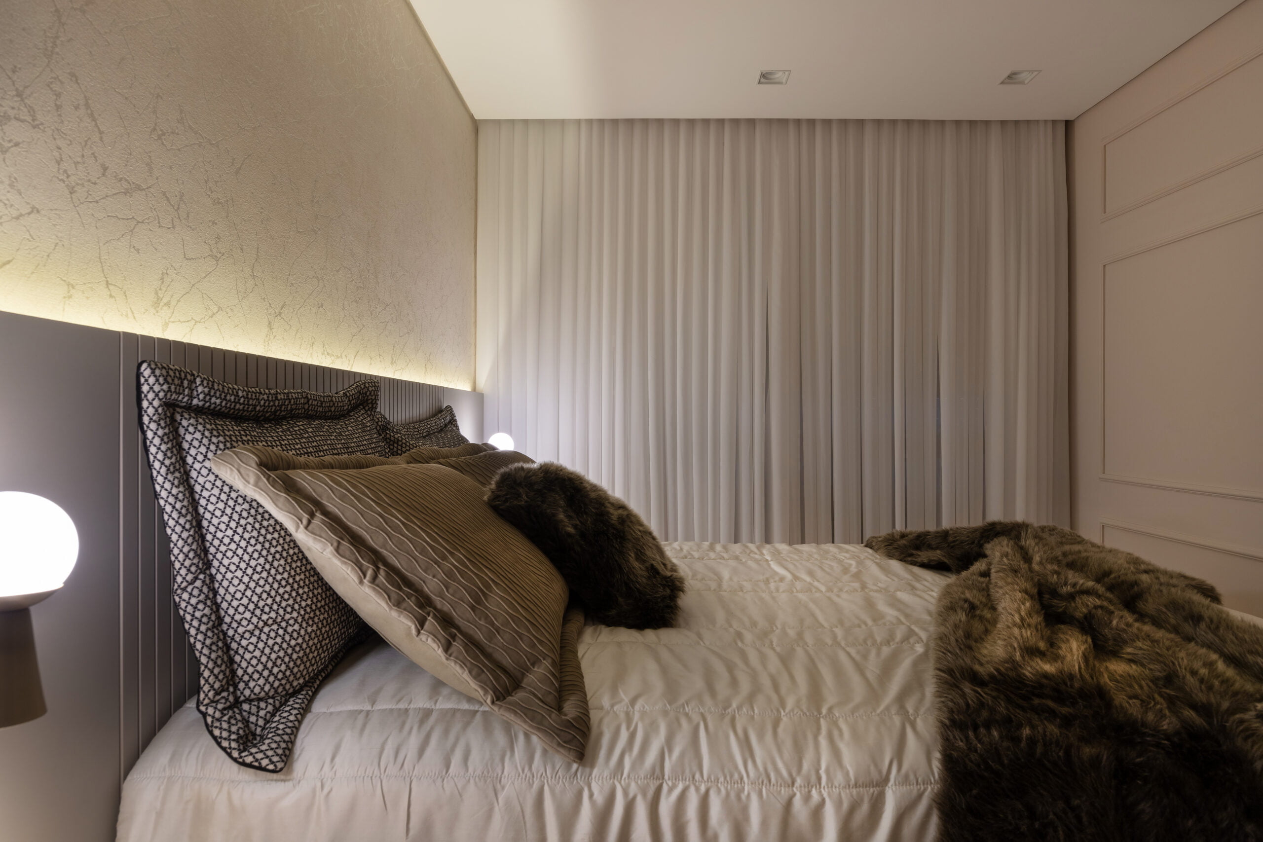 Bem Leve Design de Interiores | Marina e Caio | Quartos - 001