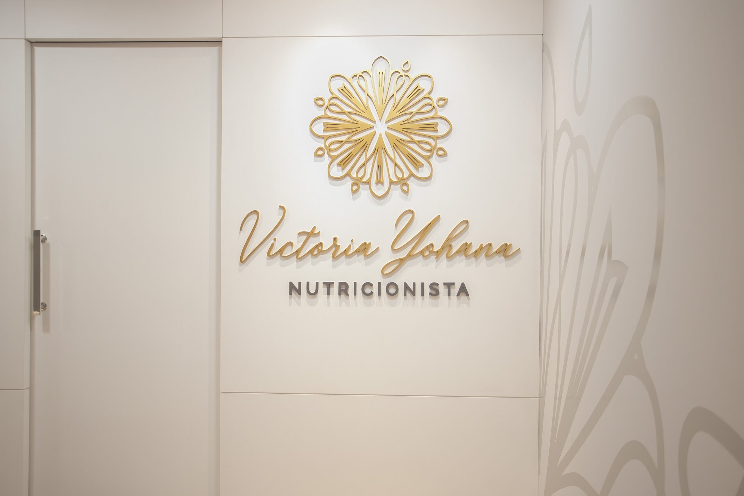 Bem Leve Design de Interiores | COMERCIAIS | Consultório Nutri Victoria Yohana - 006