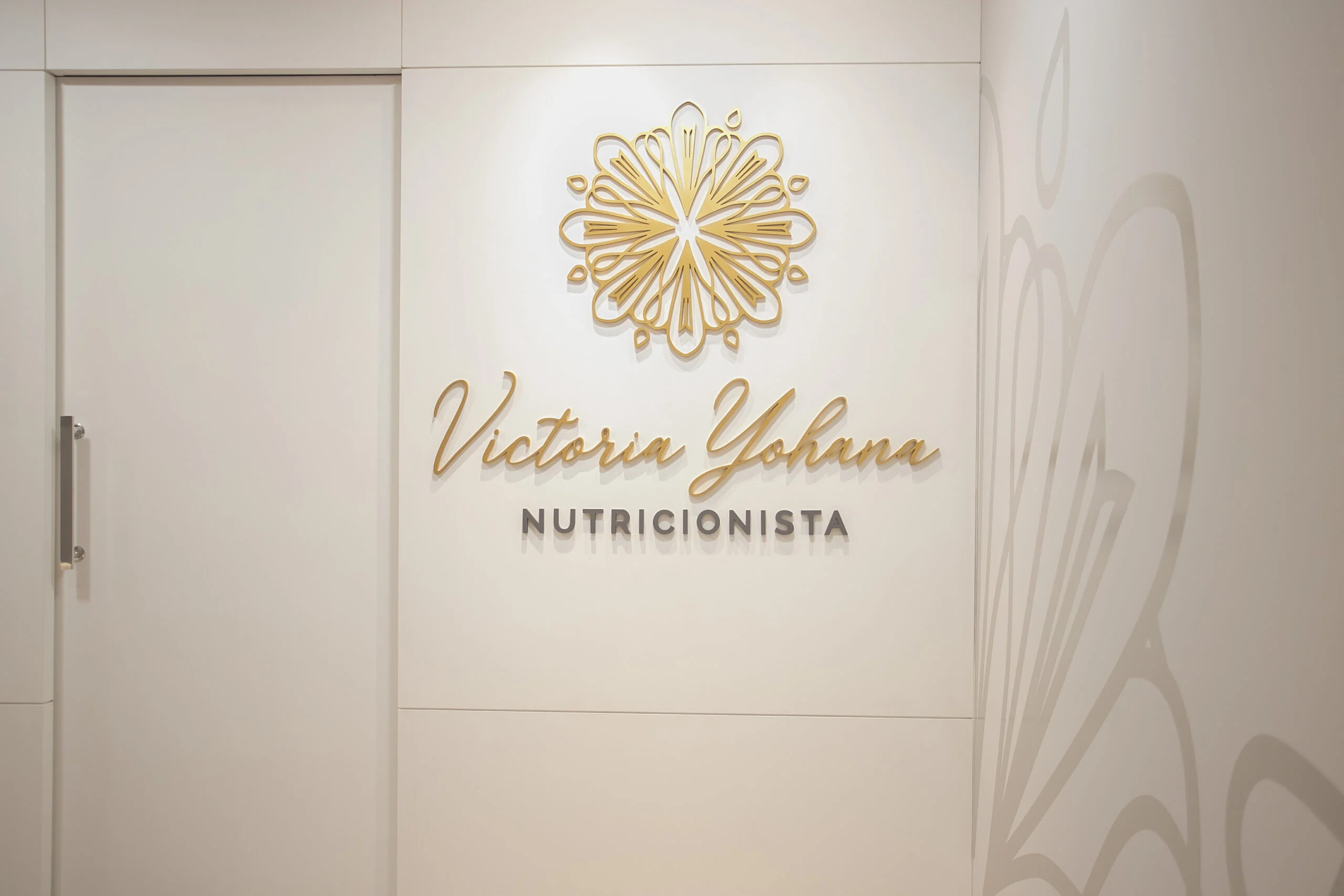 Bem Leve Design de Interiores | COMERCIAIS | Consultório Nutri Victoria Yohana - 006