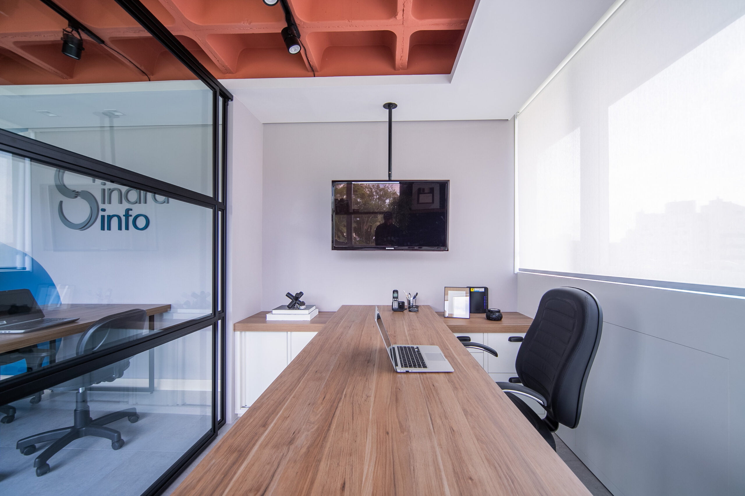 Bem Leve Design de Interiores | COMERCIAIS | Sindrainfo - 006