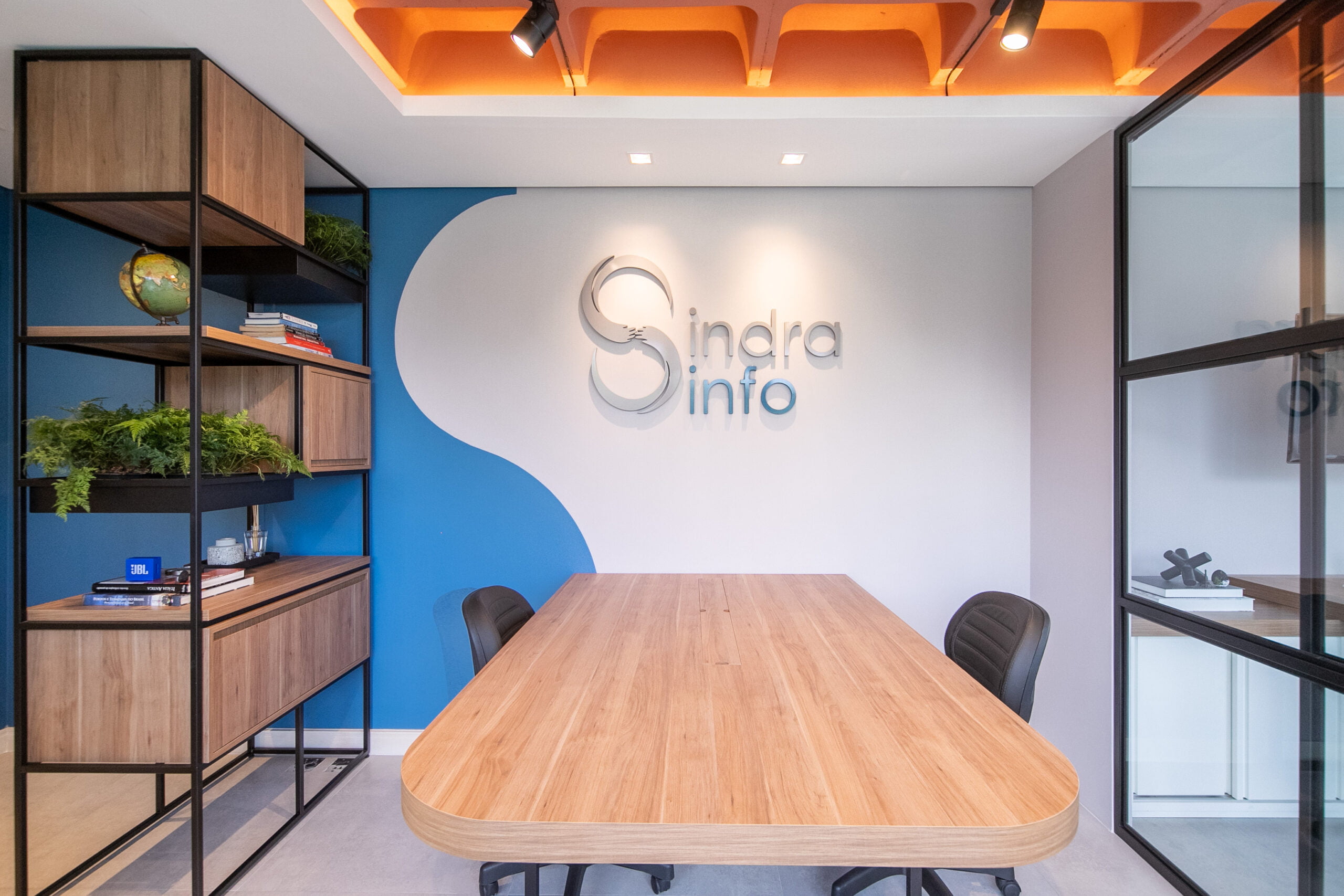 Bem Leve Design de Interiores | COMERCIAIS | Sindrainfo - 012