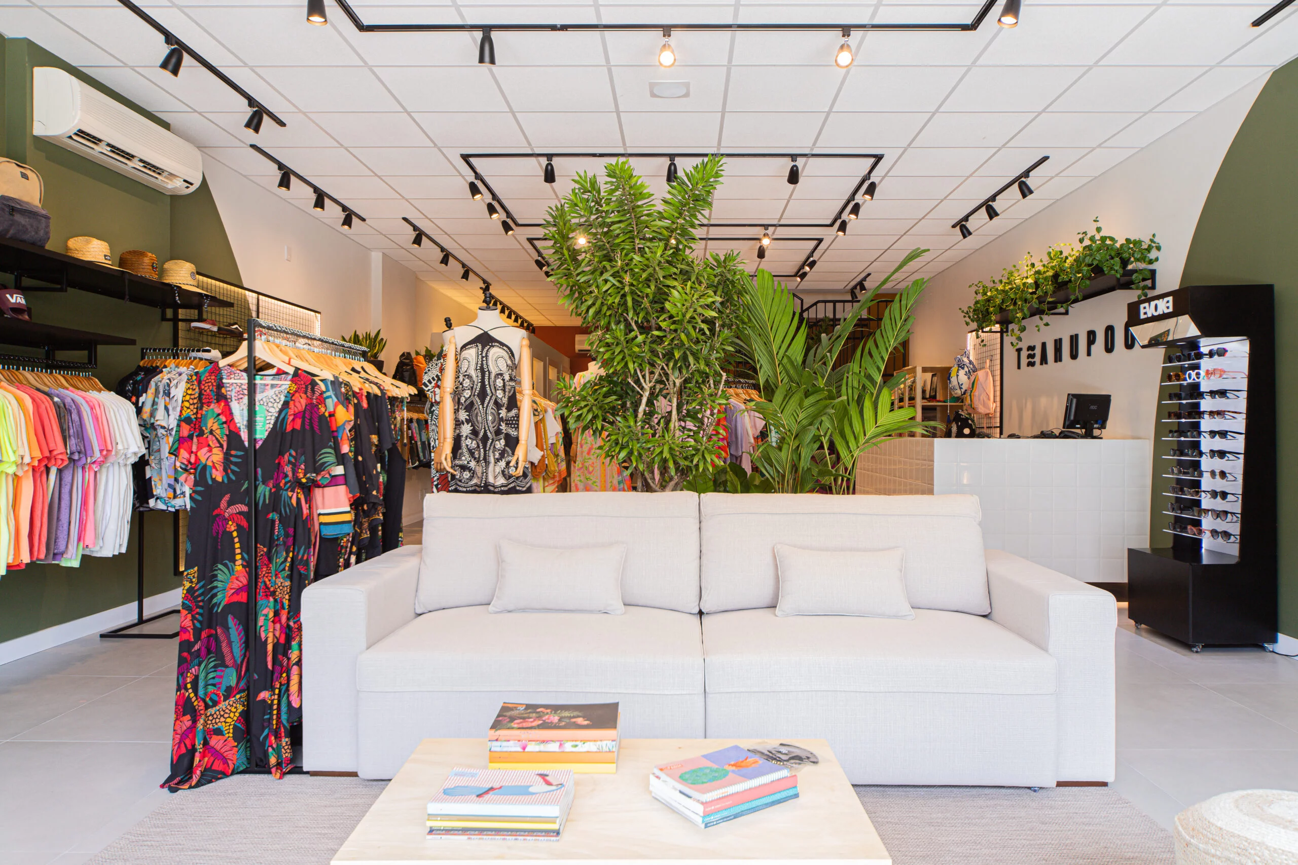 Bem Leve Design de Interiores | COMERCIAIS | Loja Teahupoo - 003