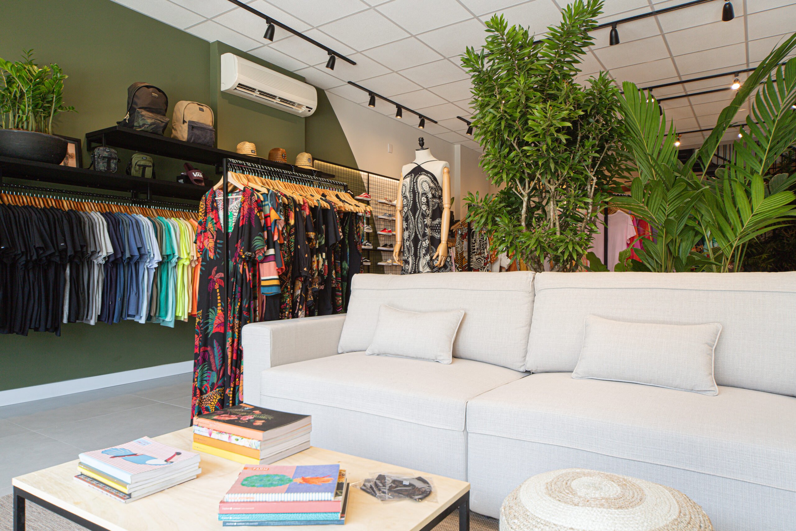 Bem Leve Design de Interiores | COMERCIAIS | Loja Teahupoo - 009