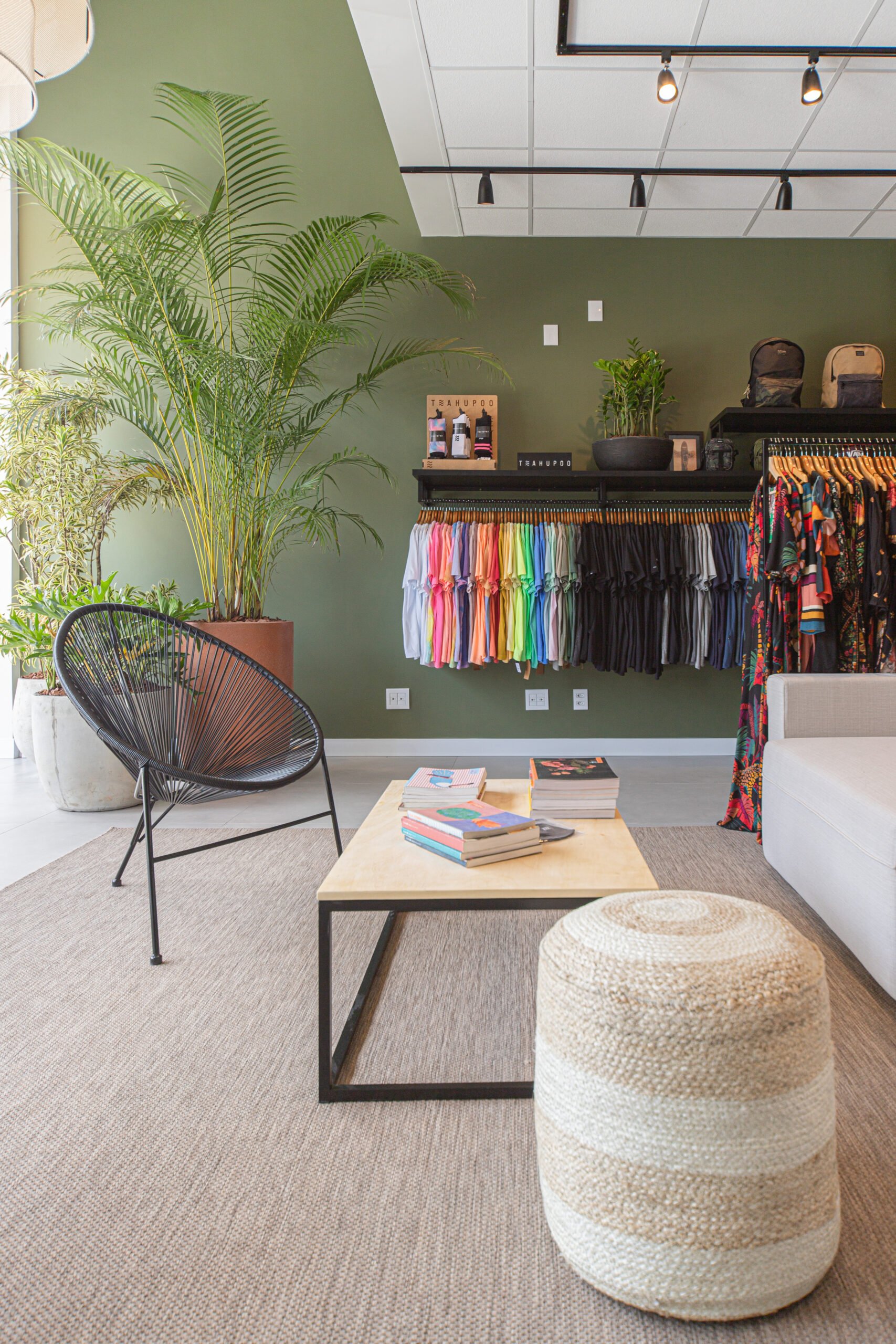 Bem Leve Design de Interiores | COMERCIAIS | Loja Teahupoo - 015