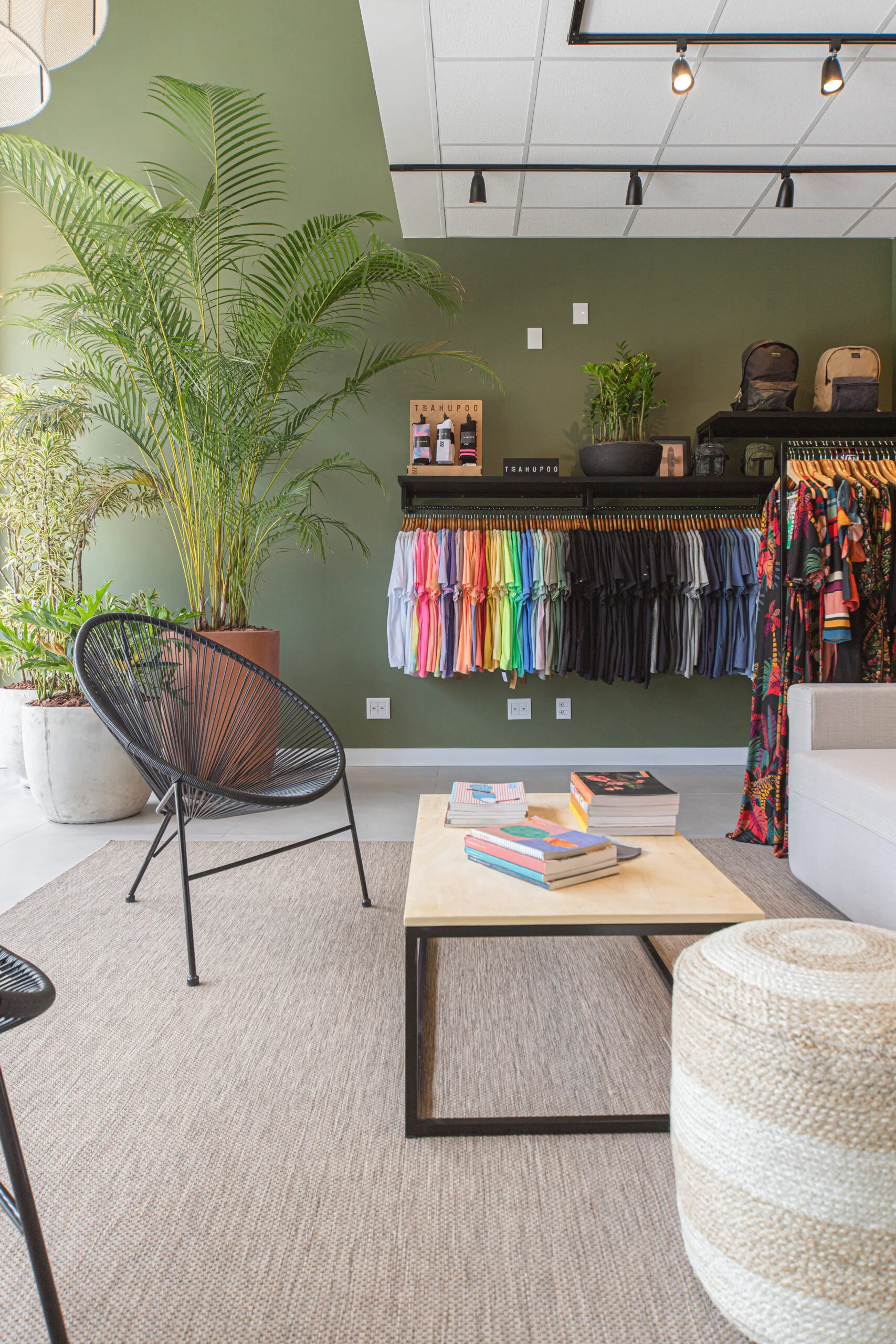 Bem Leve Design de Interiores | COMERCIAIS | Loja Teahupoo - 016