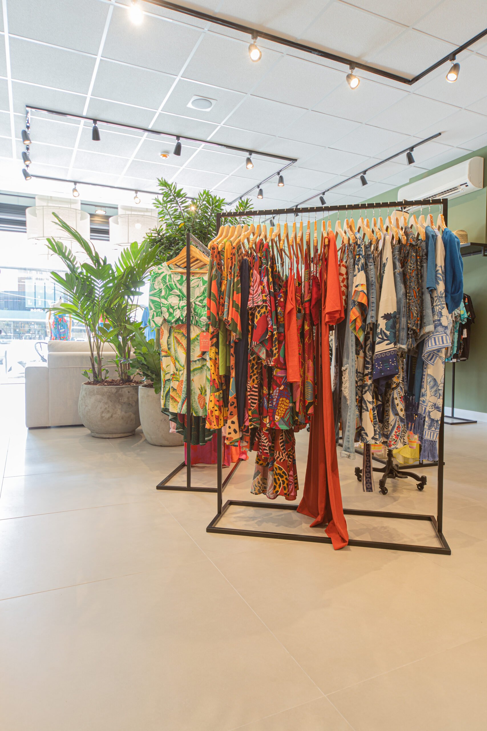 Bem Leve Design de Interiores | COMERCIAIS | Loja Teahupoo - 019