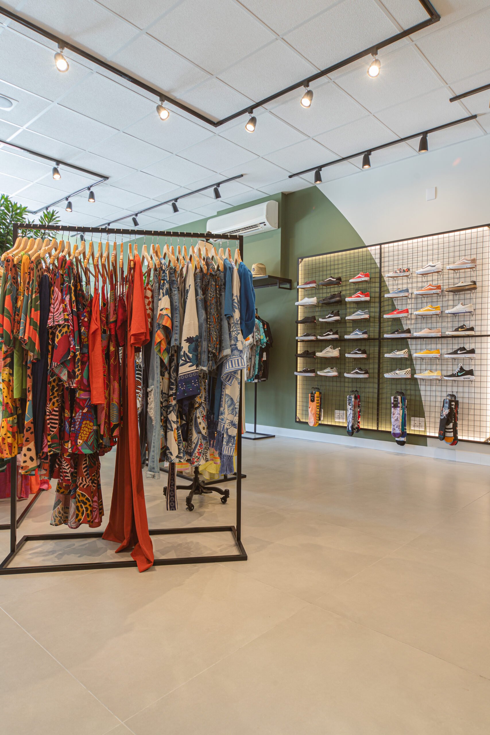 Bem Leve Design de Interiores | COMERCIAIS | Loja Teahupoo - 020