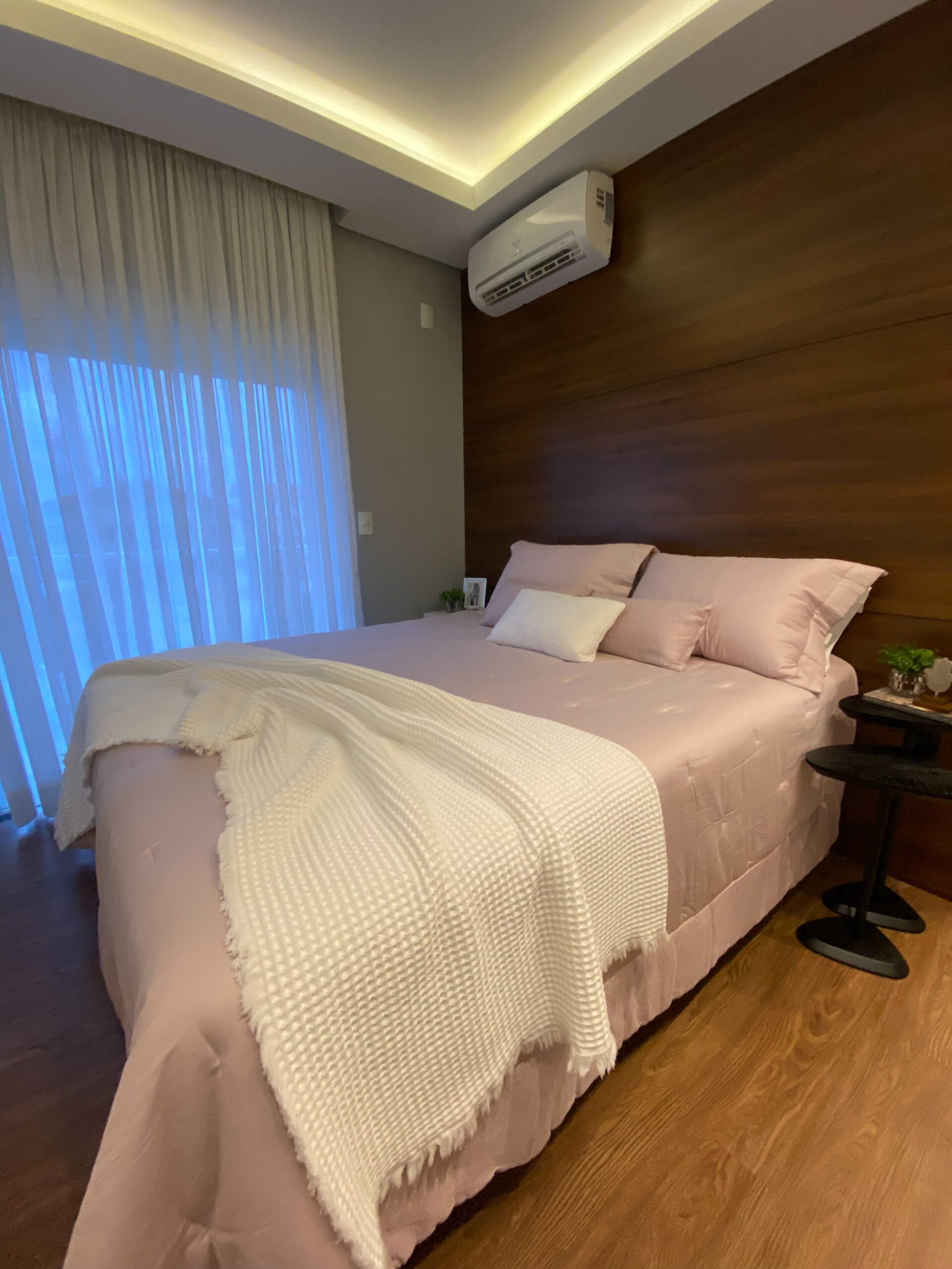 Bem Leve Design de Interiores | Maicol e Paula | Quarto Casal - 006