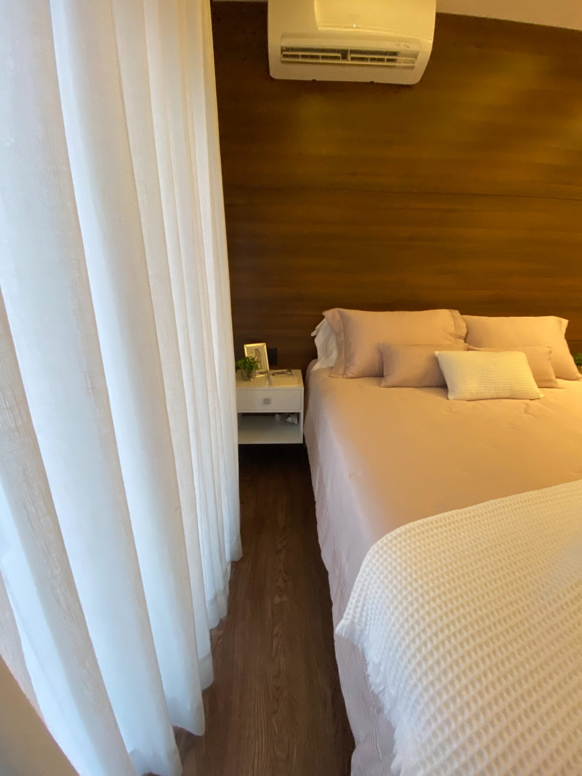 Bem Leve Design de Interiores | Maicol e Paula | Quarto Casal - 009